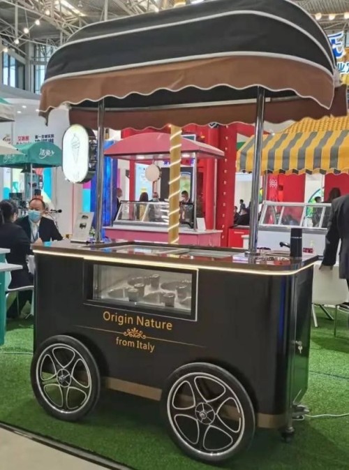 Ice cream float